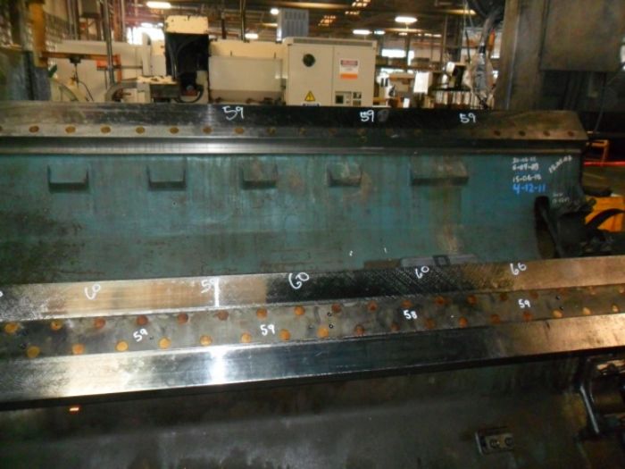 MAQUINA TORNO OKUMA